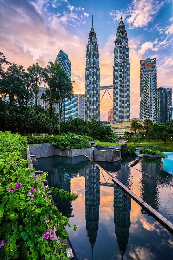 Summer Suite At Kuala Lumpur Klcc By Tengku Homestay Kültér fotó